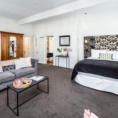מרטינבורו Altitude Studio Apartment מראה חיצוני תמונה