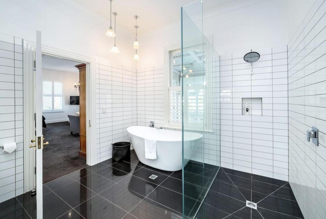 מרטינבורו Altitude Studio Apartment מראה חיצוני תמונה